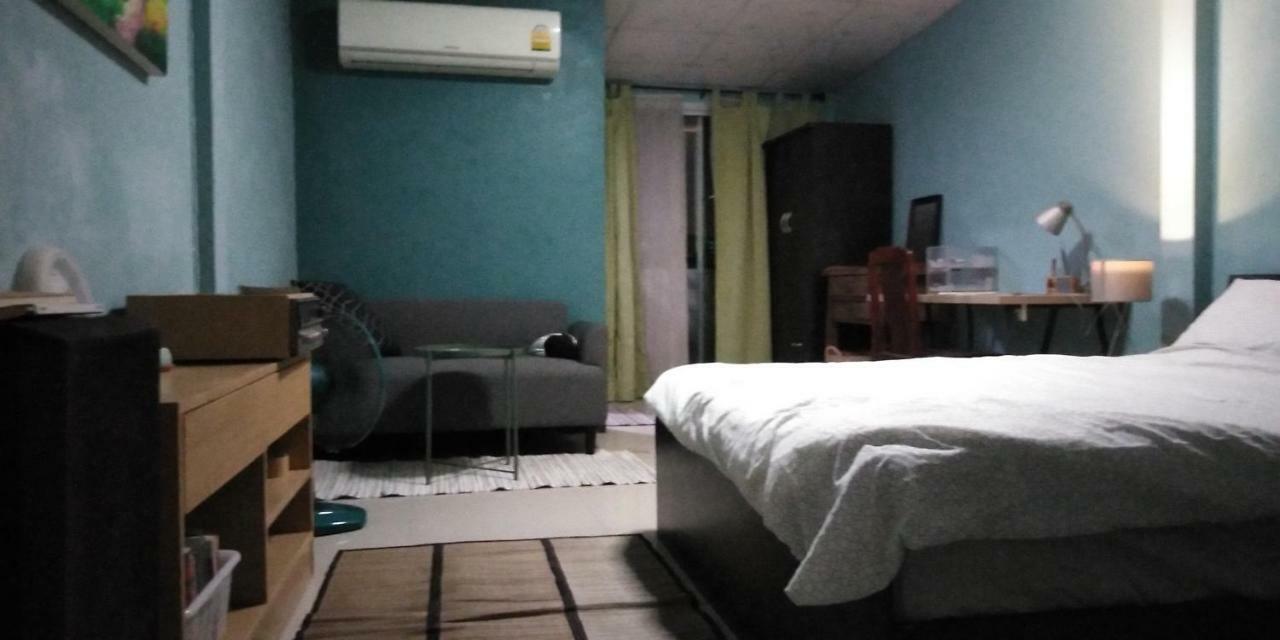 Nbh.@ Prannok Daire Bangkok Oda fotoğraf